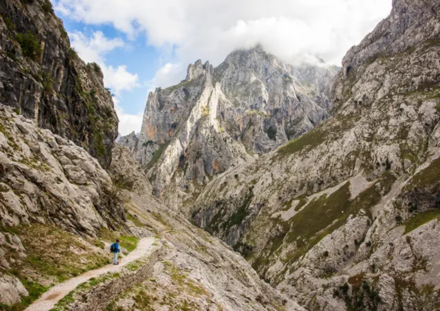 Senderismo y rutas en Cangas de Onís (Asturias)