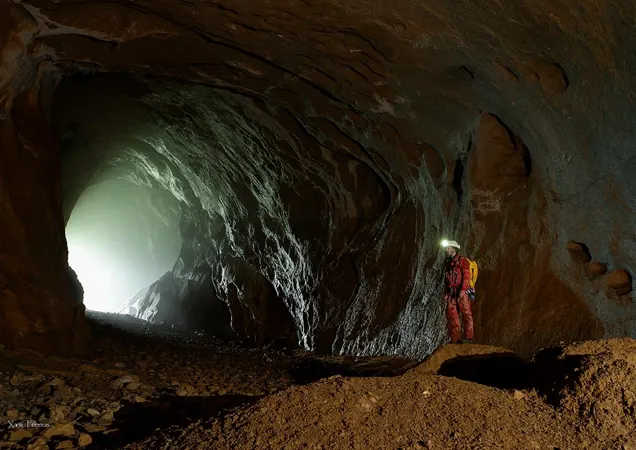 Espeleología en Cangas de Onís (Asturias)