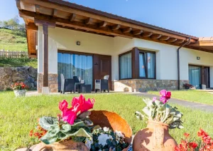 CuetuMerín - Apartamentos Turísticos en Cangas de Onís y Agroturismo en Asturias